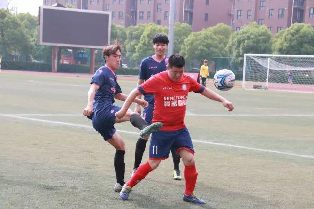 阿尔瓦雷斯加盟马竞后打进11球 同期队内射手王